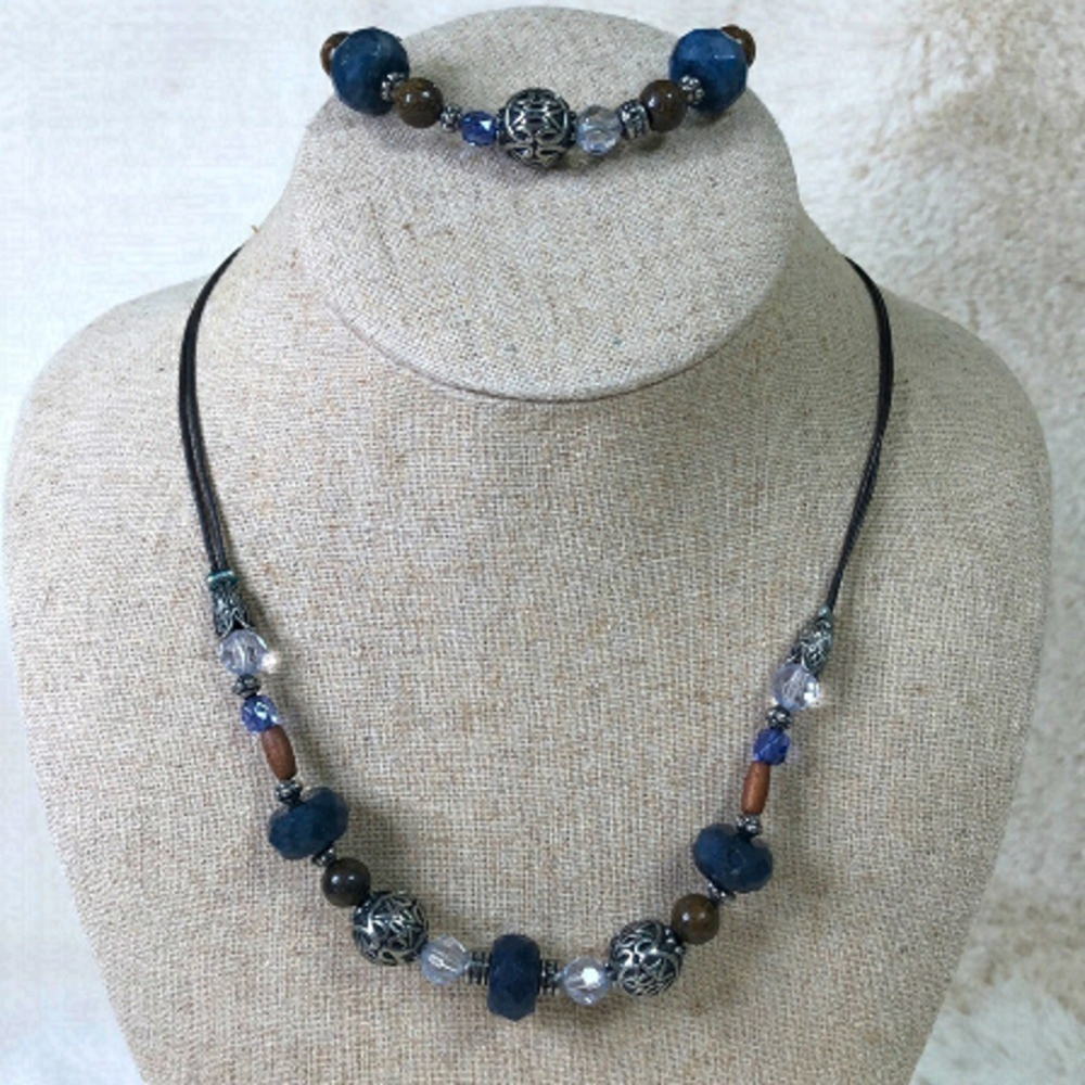 Lia Sophia Necklace And Bracelet